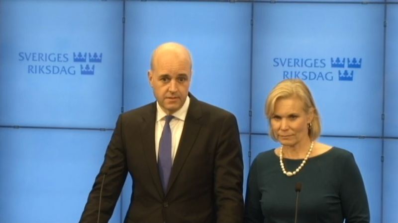 Gunilla Carlsson seen here with the Swedish prime minister Fredrik Reinfeldt